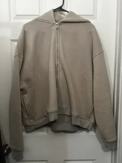 GvGallery Raspberry Patch Zip Up Hoodie